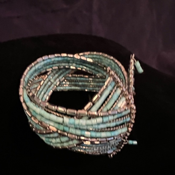 SALE !!!!!!Bead bracelet - Picture 2 of 3